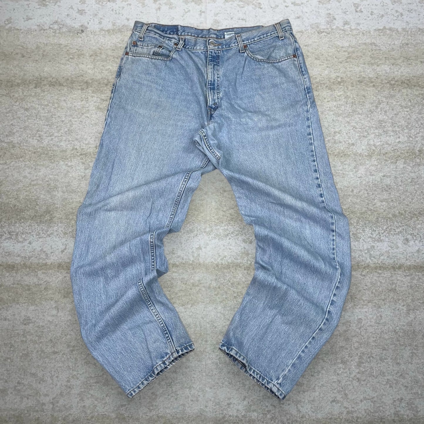 Vintage Levis Jeans 550 40x34 Relaxed Fit Light Wash Denim Paper Tag Red Tab 100% Cotton 90s