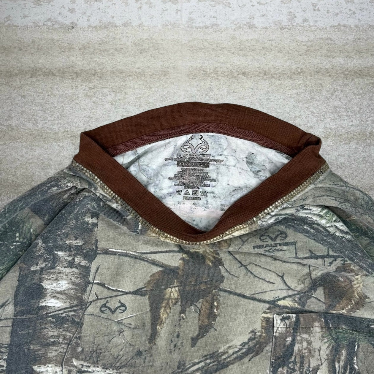 Vintage Realtree Hunting Camo Shirt Mens 2XL Cotton Long Sleeve Woodland Pocket T 90s