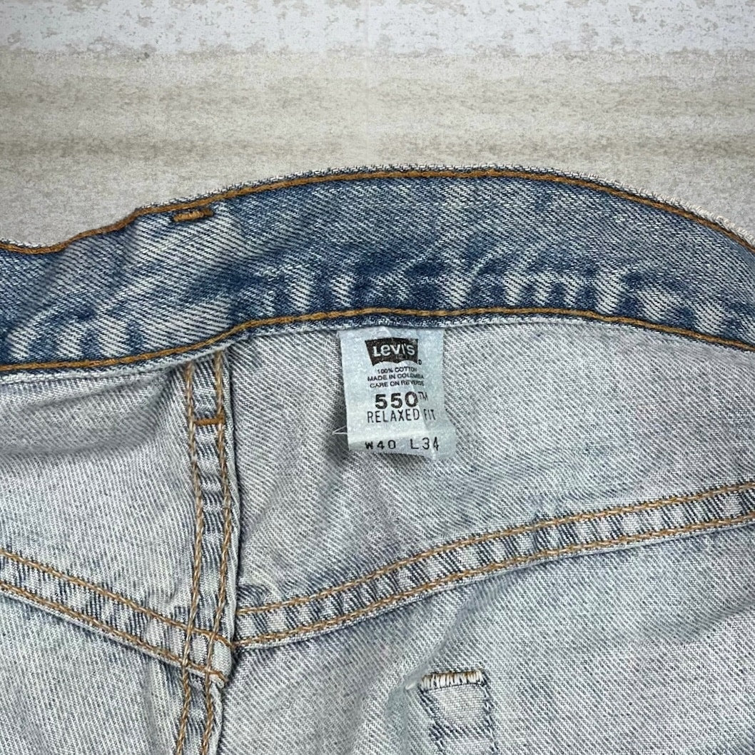 Vintage Levis Jeans 550 40x34 Relaxed Fit Light Wash Denim Paper Tag Red Tab 100% Cotton 90s